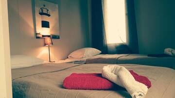 Фото номера Стандартный двухместный номер с 2 отдельными кроватями Отель Hotel Aatto &amp; Elli г. Joutsa 12